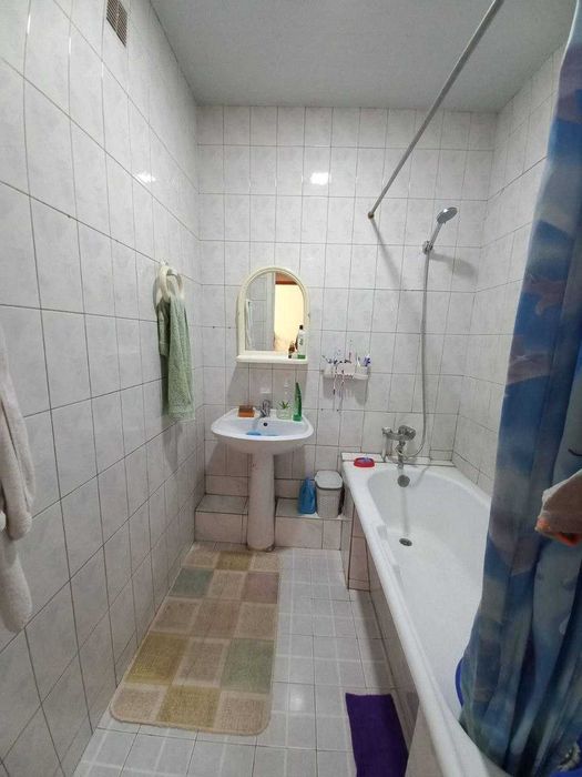 Chorsu markazidan uy