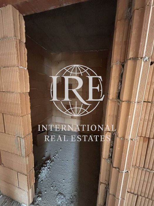 Продава се Двустаен апартамент в Варна, м-т Пчелина - 67 кв.м за 1836 €/кв.м - Снимка #1