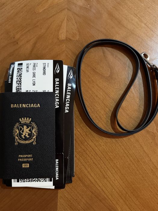 Balenciaga Passport wallet