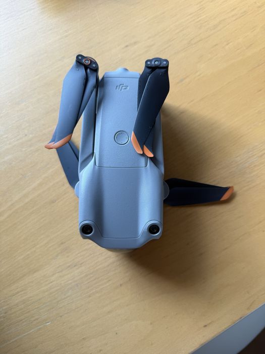 Dji air2s fly more combo