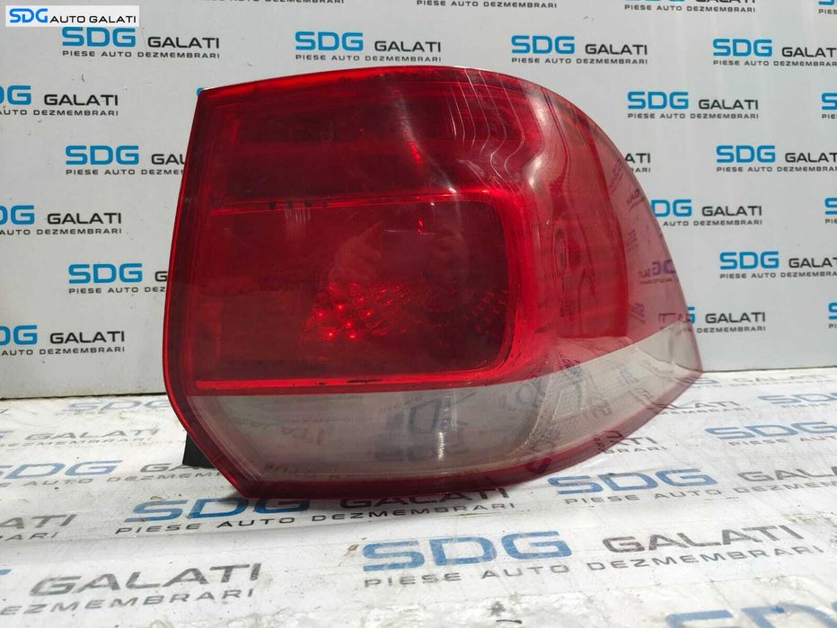 Stop Lampa Tripla Dreapta Volkswagen Golf 5 Break Combi 2004 - 2008 Cod 1K9945096D 1K9945112A [L4970]