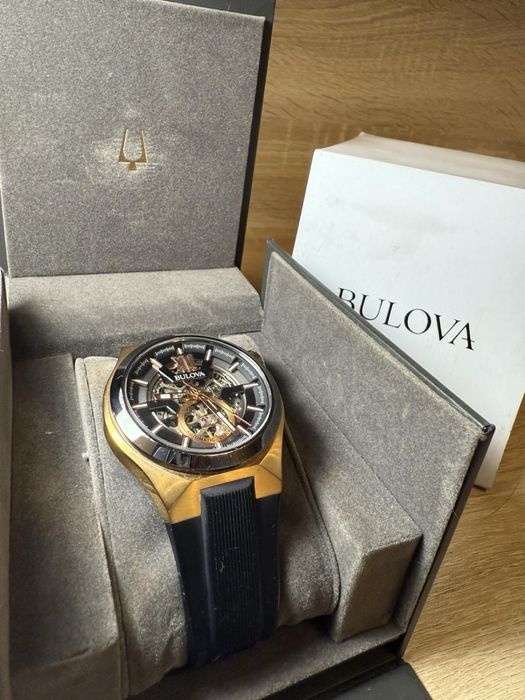 Bulova automatik Перфектен часовник