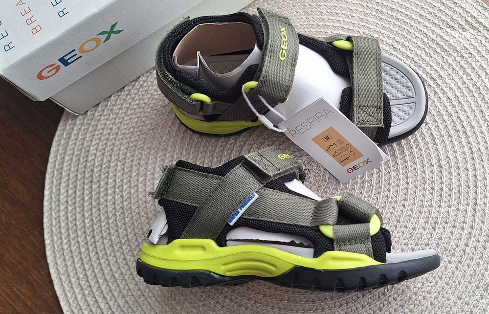 Нови сандали на Geox, UGG, Pablosky, Camper - н. 26