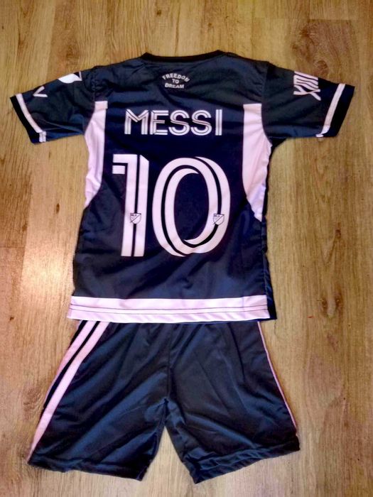 Нови детски футболни екипи Меси Интер Маями