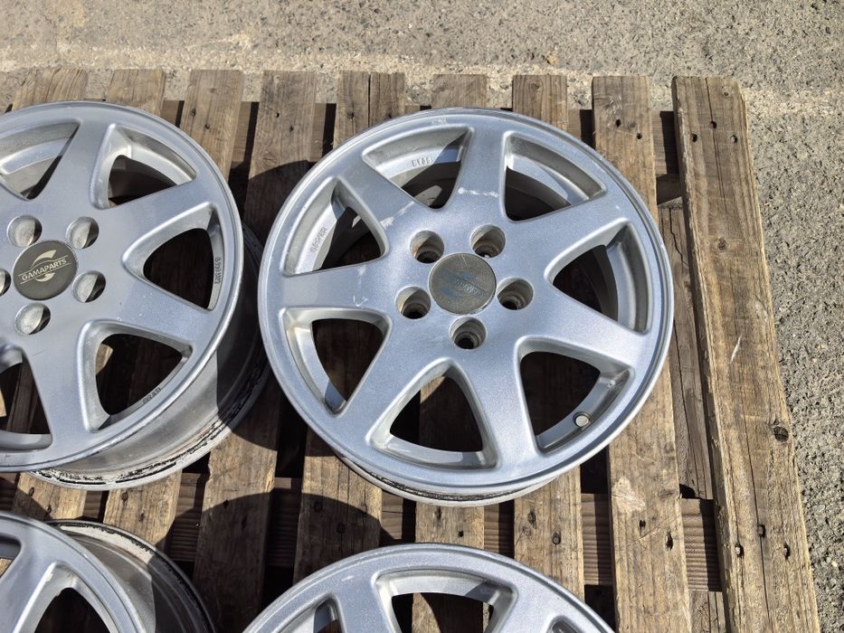 14 цола 5 х 100 мм Фолкваген / ШКОДА / СЕАТ - 6 инча - ЕТ 38