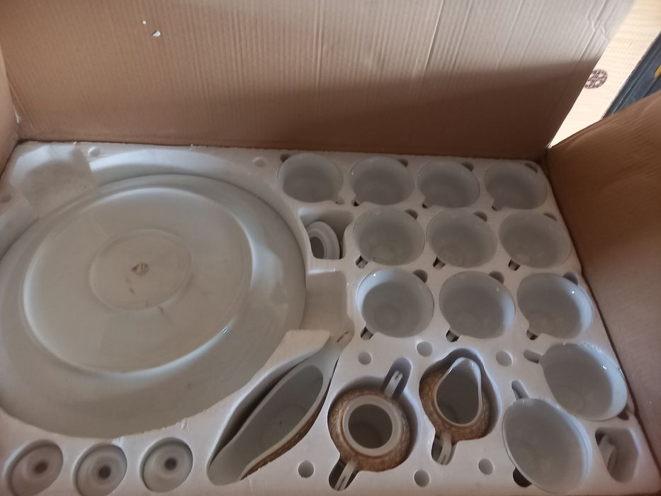 Персон посуда 122