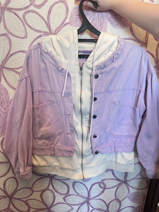 Продам детские вещи.