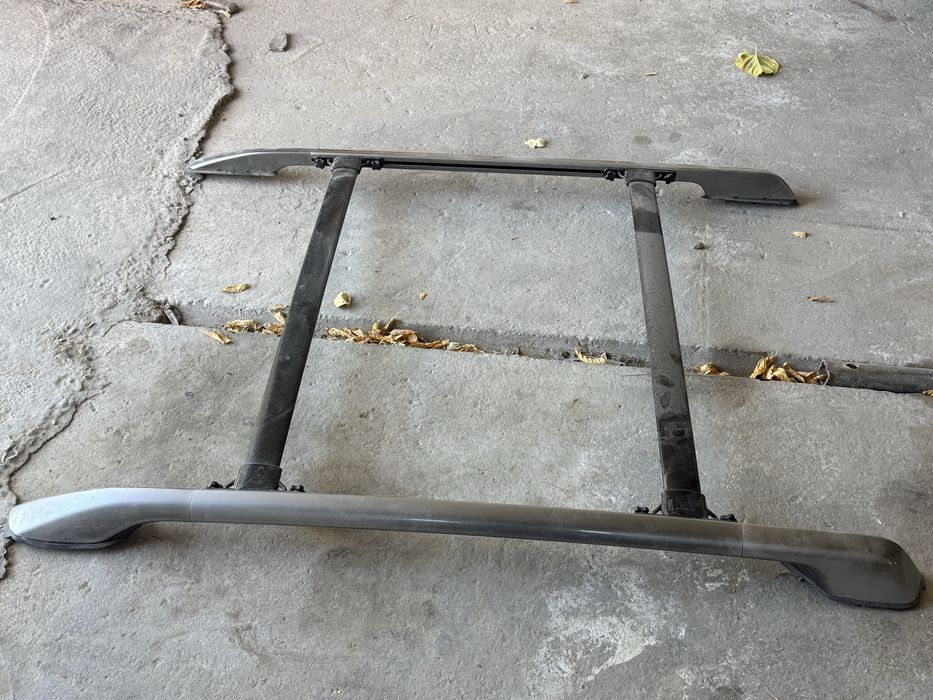 Рейлинг на лексус 570 оригинал коплект