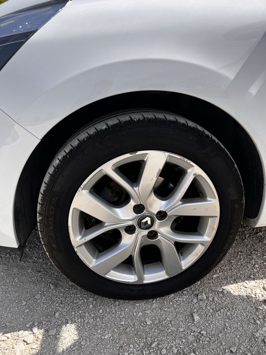 Renault Clio Limited