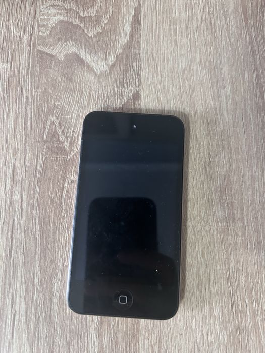 Продаю Ipod touch