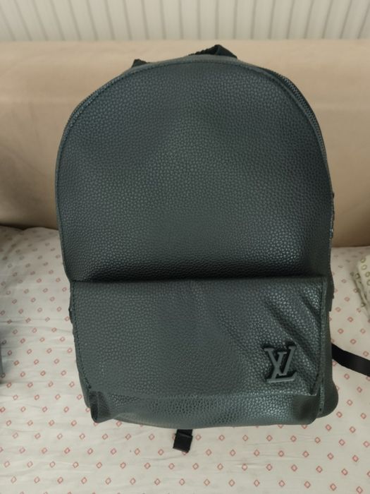 Ghiozdan Louis Vuitton