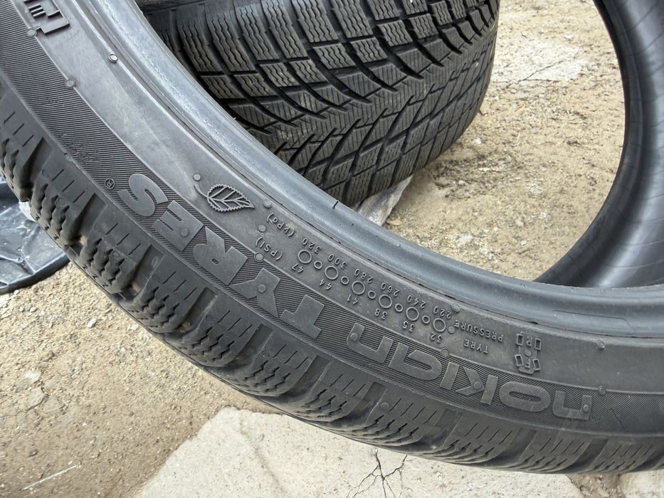 Anvelope Nokian 255/35r20