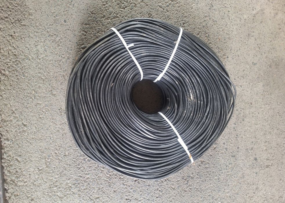 Кабель микрофонный