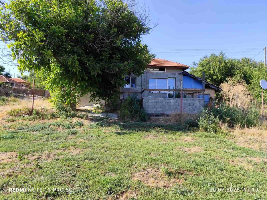 Еднофамилна, едноетажна къща, кв Бряг