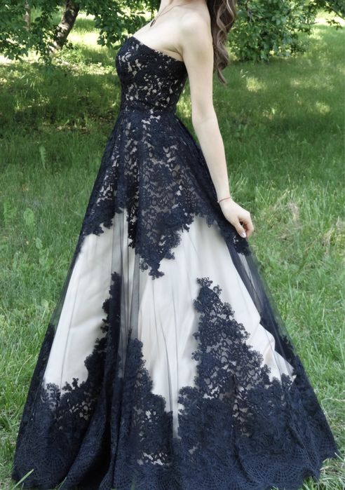 Абитуриентска бална рокля от дизайнера Яна Конжагюлова