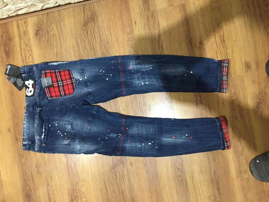 Дънки чисто нови