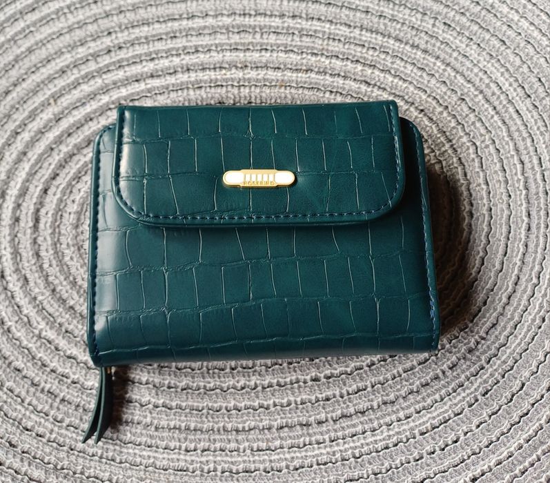 Дамско портмоне,ново