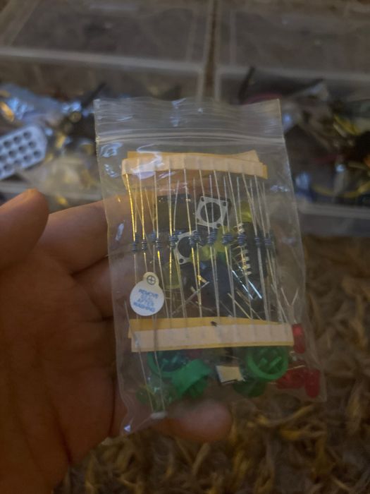 MEGA OFERTA - Arduino XXL Kit complet cu tot ce ai nevoie