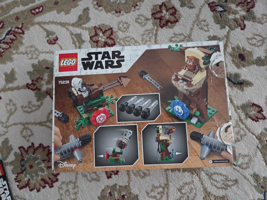 Vand Lego Star Wars 75238 in stare perfecta