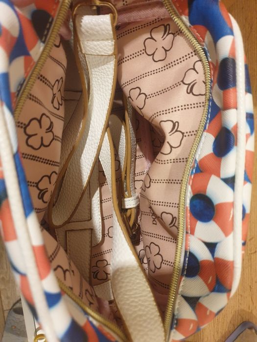 Два броя дамска чанта DOCA