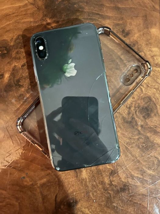 Айфон х есть гарантия