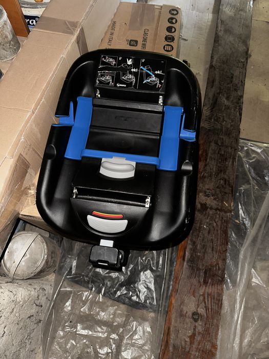 Vand baza isofix pentru scoica
