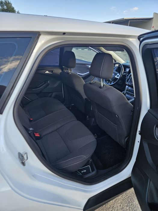 FORD Focus 2012 — imagine 4