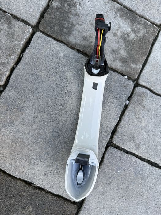 G32 части От предна и задна Ляви врати 630GT 2020г