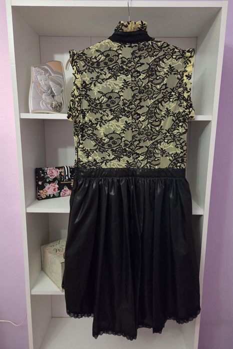 Разкошна рокля Lucy