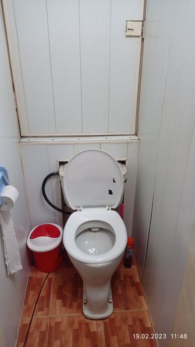 Продаю свою 2-х комн квартиру,15 квартал,метро Туркистан