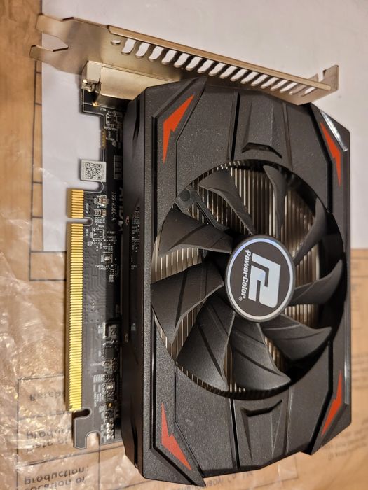 Placa Video VGA PowerColor ATI RADEON RX550,4Gb GDDR5,128 Bit,impecabi