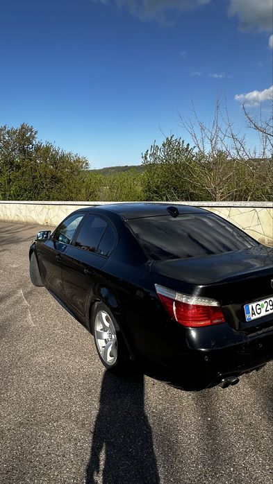 Vind bmw e60 urgent!