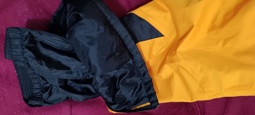 Pantaloni schi portocalii