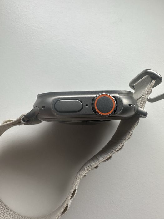 Apple Watch Ultra 1
