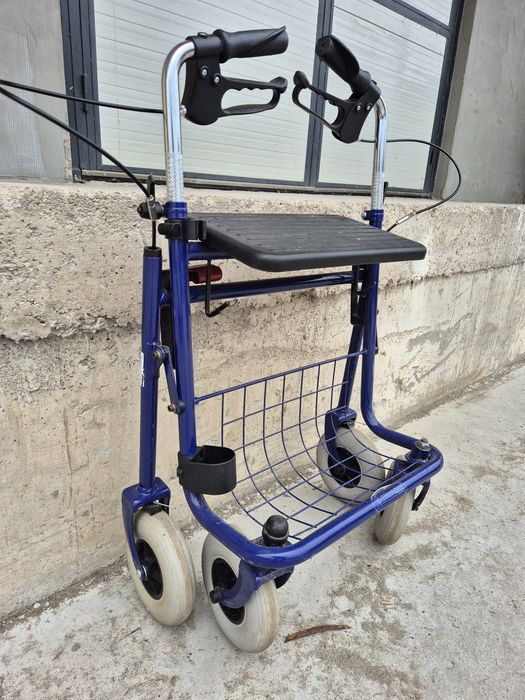 Cadru de mers / Rollator Thuasne Quatro