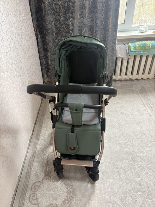 Продаю прогулочную коляску
