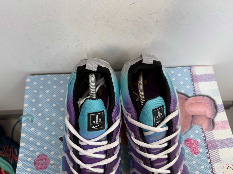 Nike Air VaporMax Plus Grape''оригинални маратонки 44.5 номер