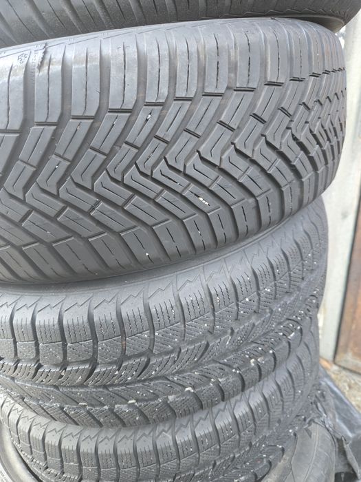 2бр. 195 65 15 Continental всесезонни.
