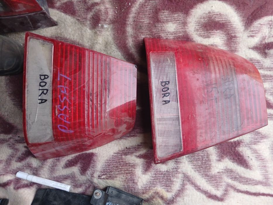 Фонарь Фольксваген Бора