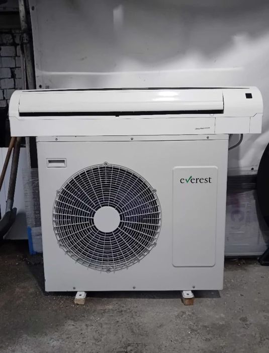 Vând Aer condiționat 24000btu inverter