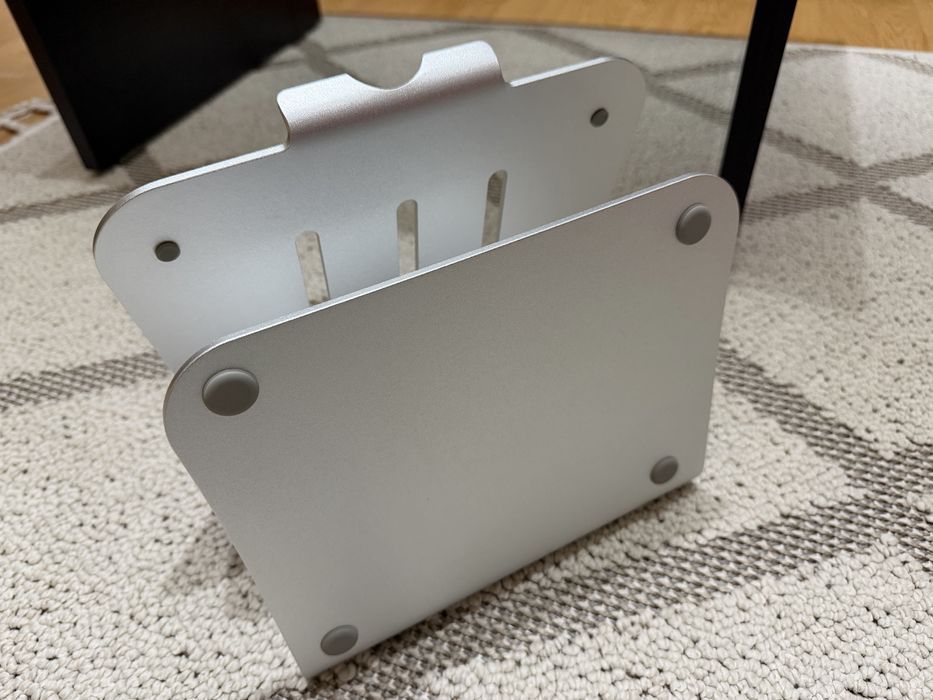 Suport / stand laptop din aluminiu (max 15”)