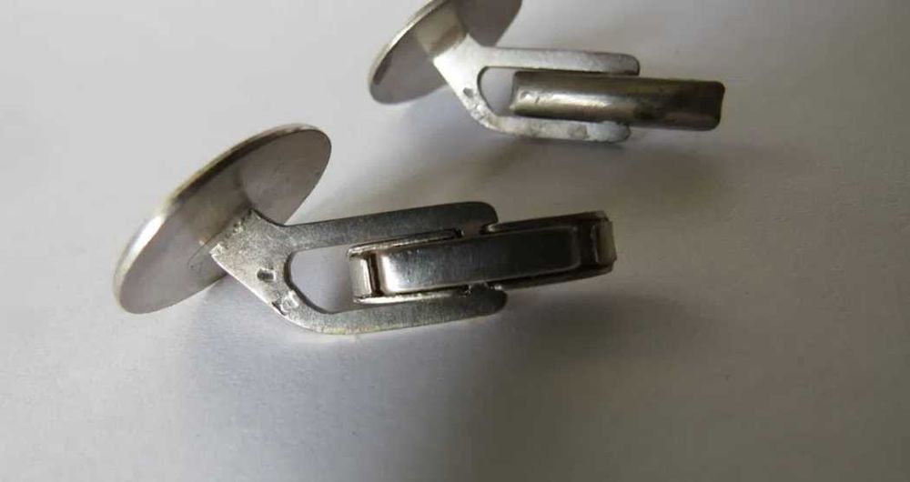 Vechi butoni argint masiv, neprtati