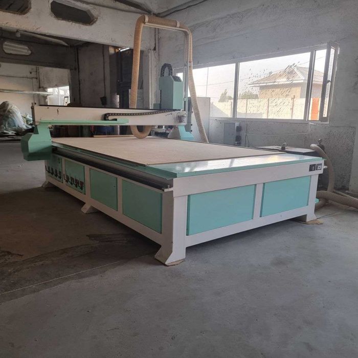 Мебель оборудование сотилади