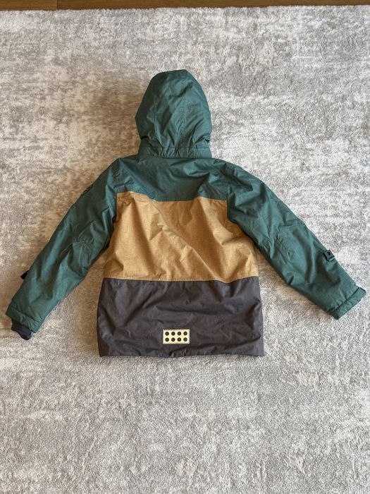 Vând costum de iarna ski pentru copii marca Lego