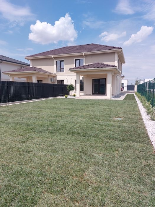Proprietar vând Duplex 5 camere în Dumbrăvița strada  Schubert