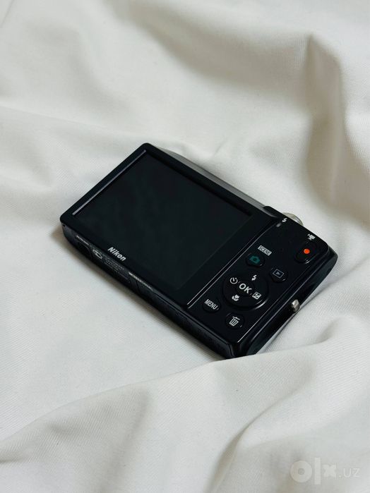 Цифровой фотоаппарат Nikon Coolpix S2600