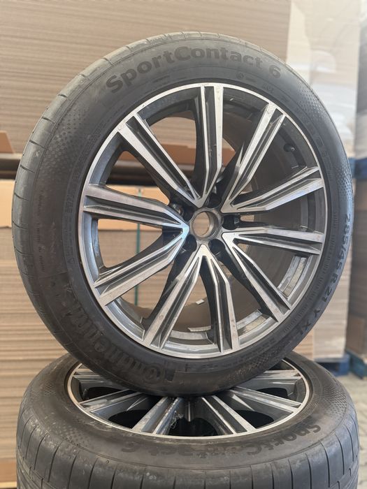 Set Roti complete R 21 AUDI Q8 / Q7
