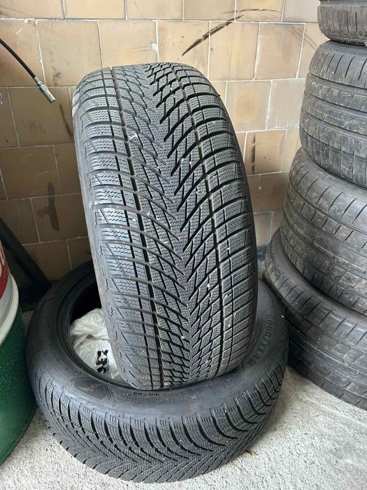 Good Year Зимни гуми 245 / 45 R18 Дот 2024