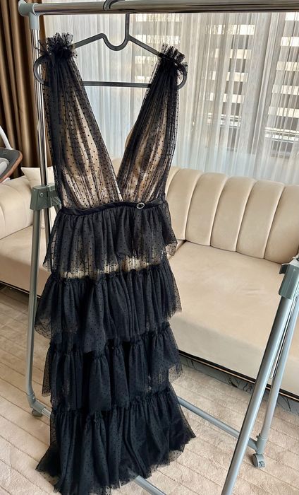 Елегантна дълга рокля