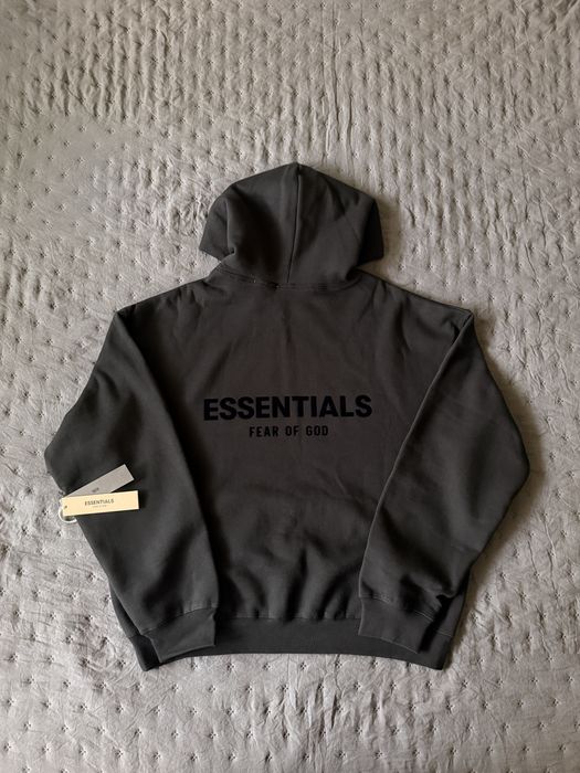 ESSENTIALS екип- Black Oatmeal
